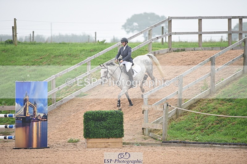 230916A-164136-05618 - Cls 19 Snr 1.10m Derby