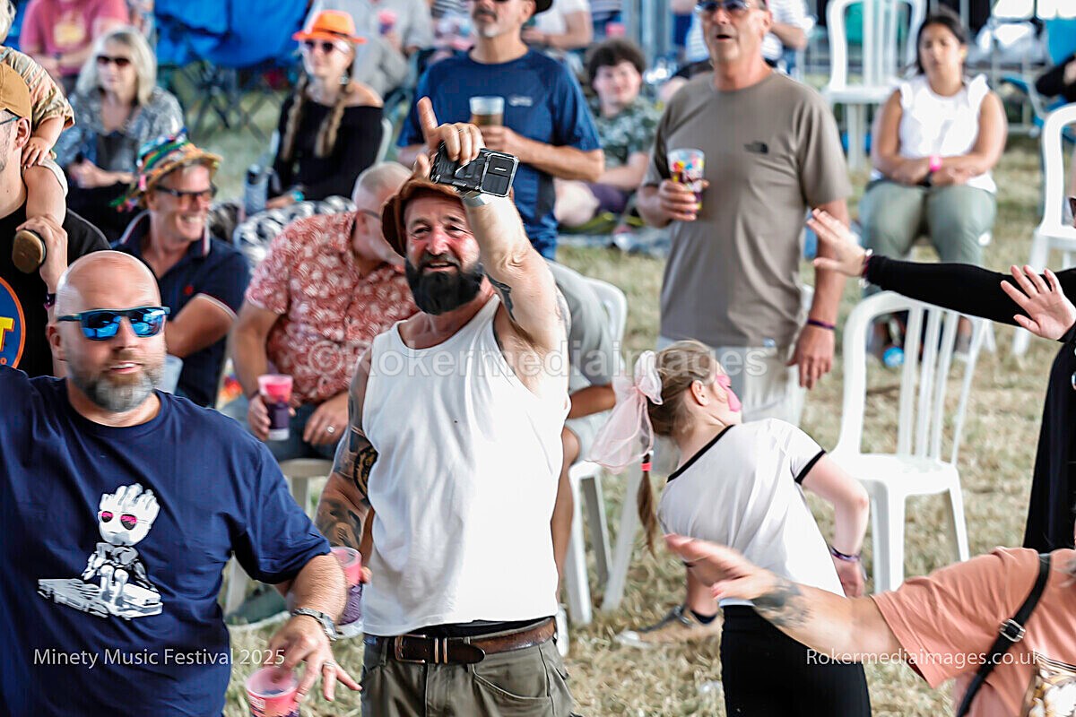 _MGL7356 - MINETY 2025