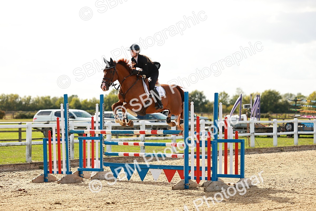 SBM_001944 - Class 5 - Senior Foxhunter - 1.20m