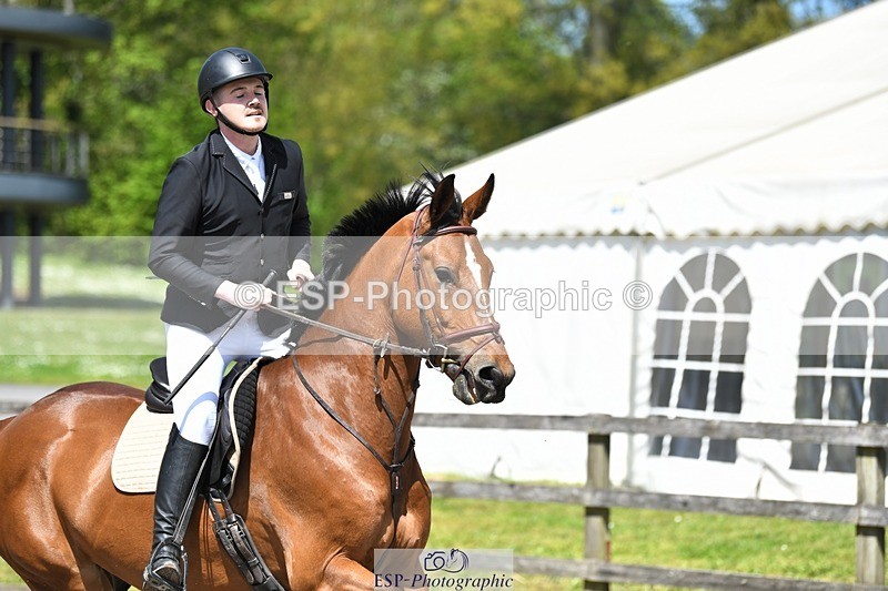 230512-120459-01370 - Cls 11a Snr Brit Nov