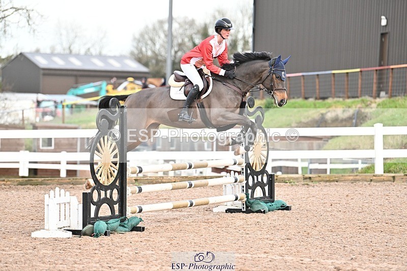 241206-094312-00060 - Cls 2 British Novice and 90cm Open