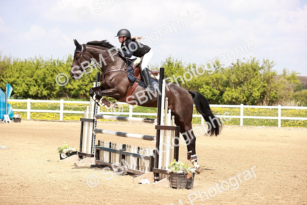  - Class 24 - Senior Newcomers - 1.10m