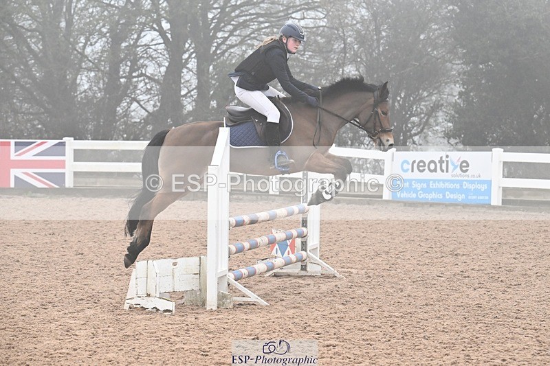 260308-143207-03245 - Cls 15 British Novice and 80cm