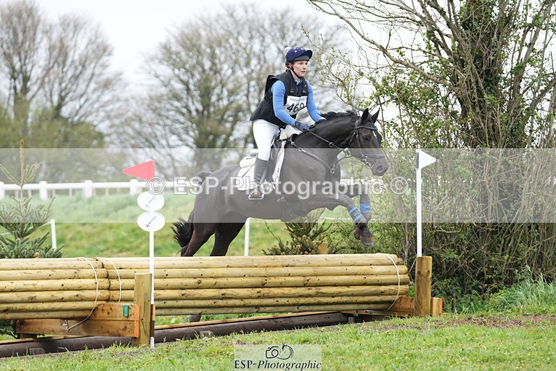 250419-093601-08198 - 469-Clare.Davenport-ARABELLA.PFB