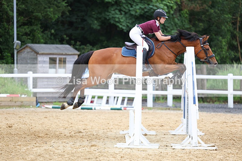 3E7A6405 - Class 8: Senior Newcomers/1.10m open