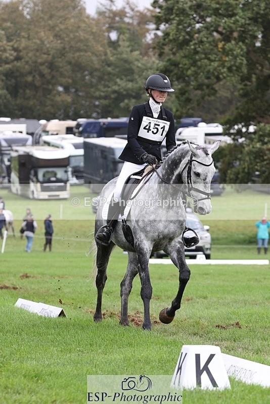 231019-152956-04899 - 451-THE.GREY.DANCER-Alice.Sandiford-DR
