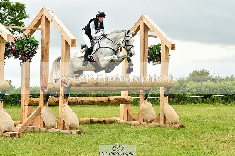 250524A-104636-09207 - A-063-Elizabeth.Barratt-RIDE.FOR.THAIS.CHAMAN.DUMONTCEAU