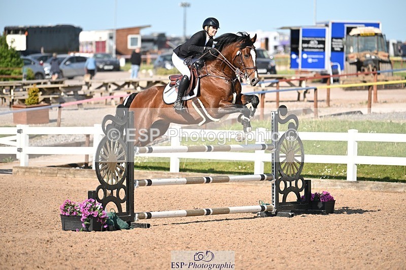 250510-171641-12307 - Cls 25 Snr Newcomers