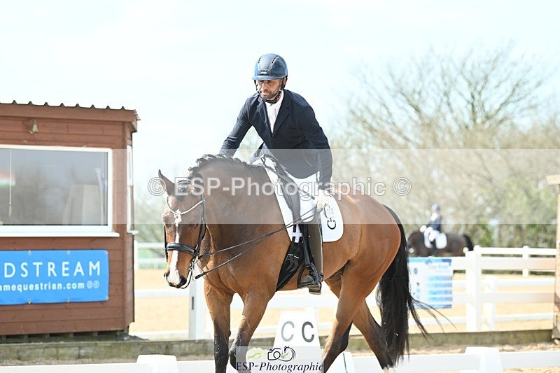 250403-110150-01780 - 042-Dannie.Morgan-Fever.Tree