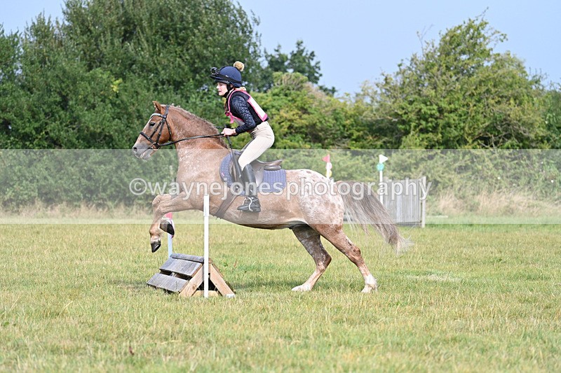 WJ7_5666 - 40cm XC Time 10:05 to 10:36