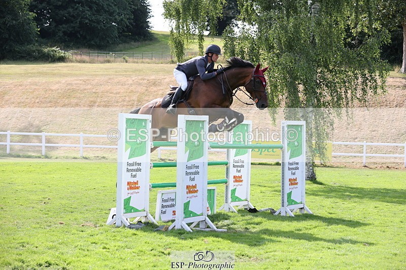 250704A-171129-12321 - Cls 18 Snr 1.40m Grand Prix