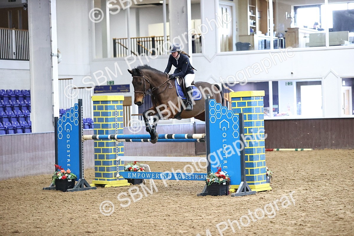 SBM_006146 - Class 16 - Senior Newcomers - 1.10m Open
