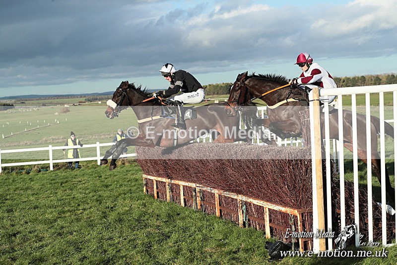 PtP 301125  0611 - Hursley Hambledon Point-to-Point Larkhill Racecourse 30/12/2025