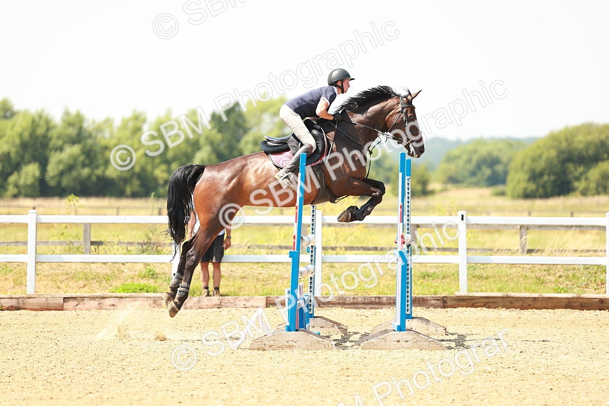 SBM_001819 - Class 5 - Senior Foxhunter - 1.20m
