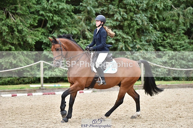 240802-120544-02887 - 1m Round 1