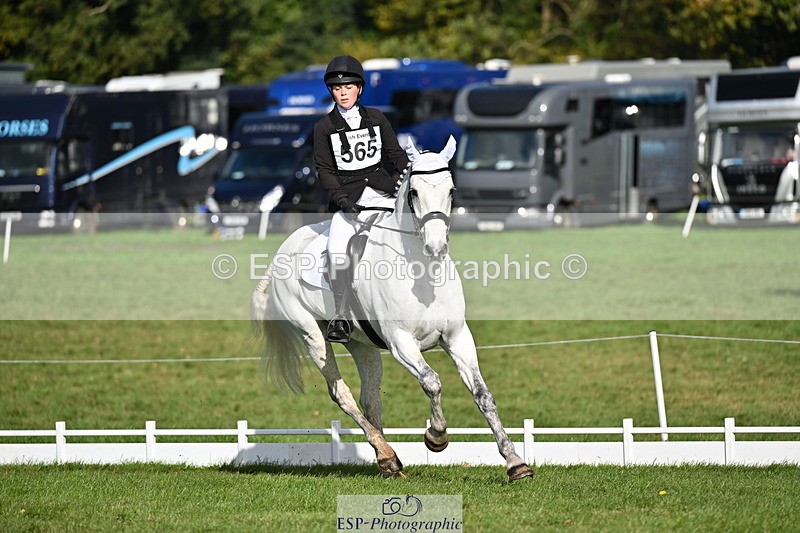 251024A-114505-09757 - G-565-Katie.Maddox