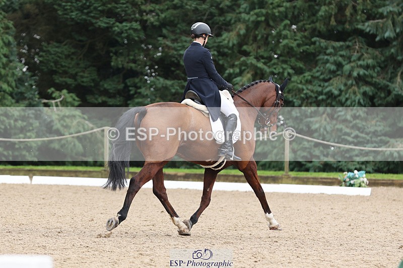 241024-143156-04095 - 227-Clementine.Crosthwaite.Eyre-LYJADOR