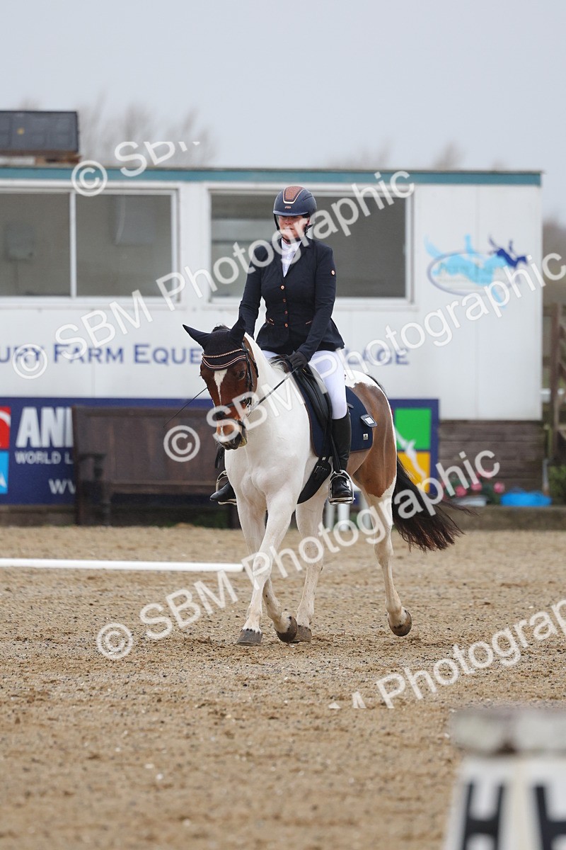 SBM_002898 - Class 6 - Novice 4