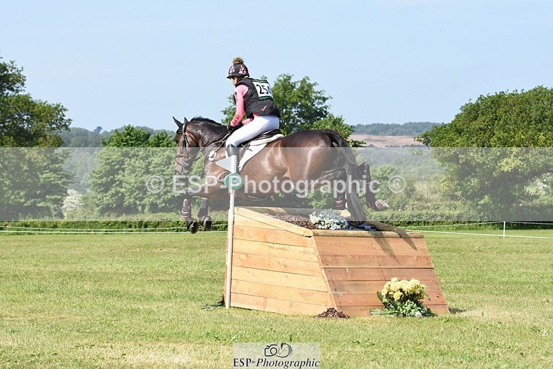 230527-102834-08679 - 254-PURE_TRENDSETTER-Ellie_Fredericks-XC