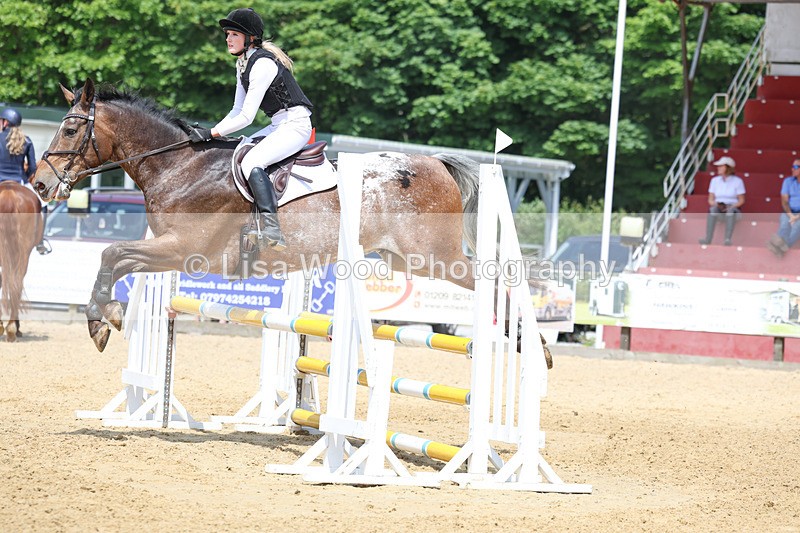 3E7A0365 - Class 10: Senior 95cm open