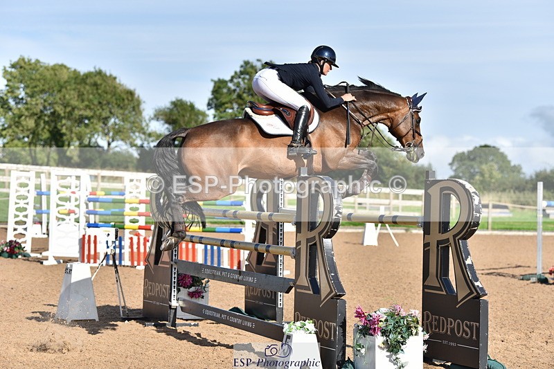 230811A-173826-07222 - Cls 25Nat 1.40m Open