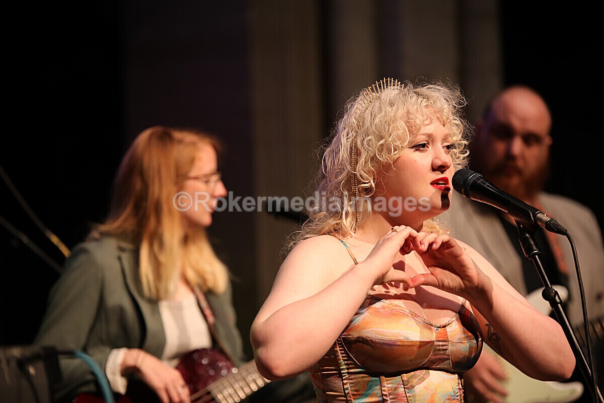 FOLK N BLUES-514 - FOLK and BLUES SEPT 2022