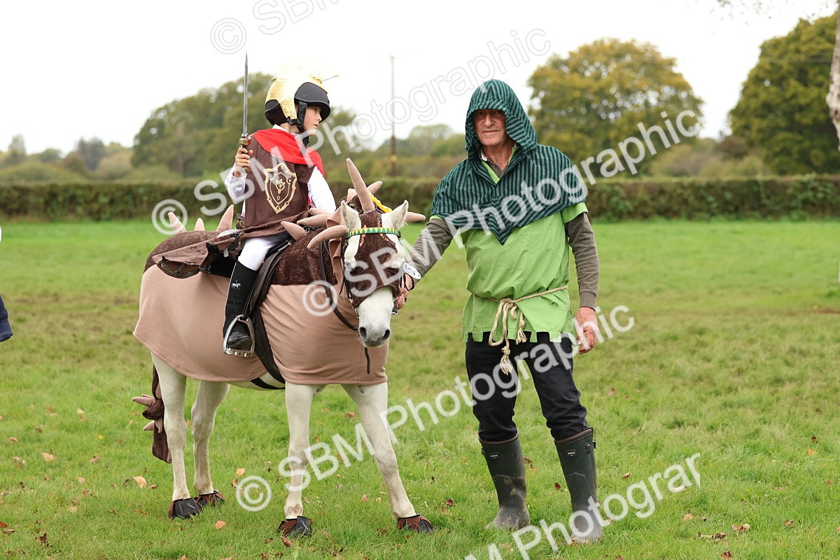 SBM_61720 - S37a - Fancy Dress Showing