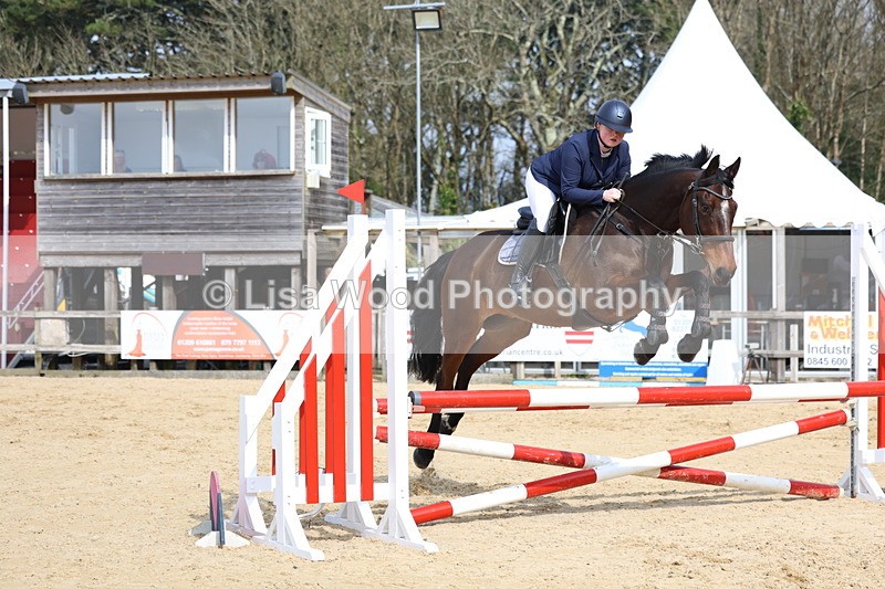 3E7A6883 - Class 4: Senior British Novice/90cm open