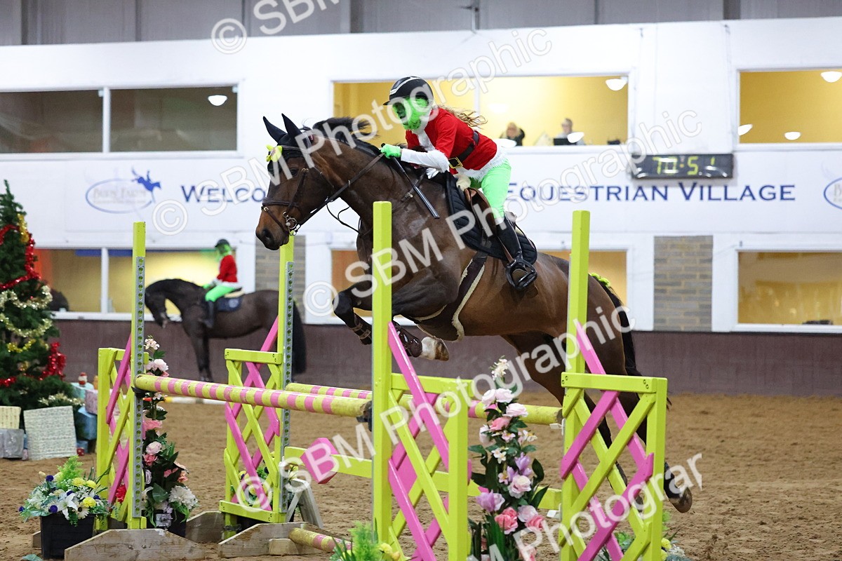 SBM_004139 - Class 20 - Pairs Relay Jumping 1.10m