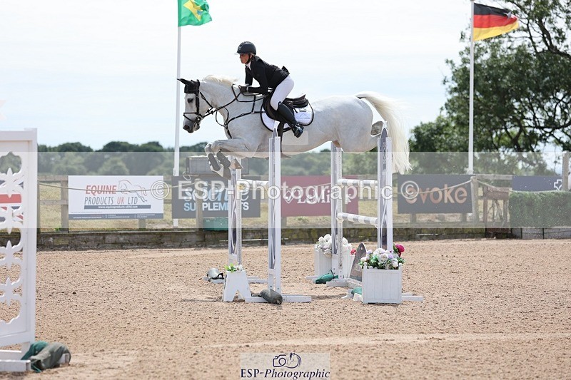 250719-145203-16333 - Cls 3, 3 Star Small Tour Break til End