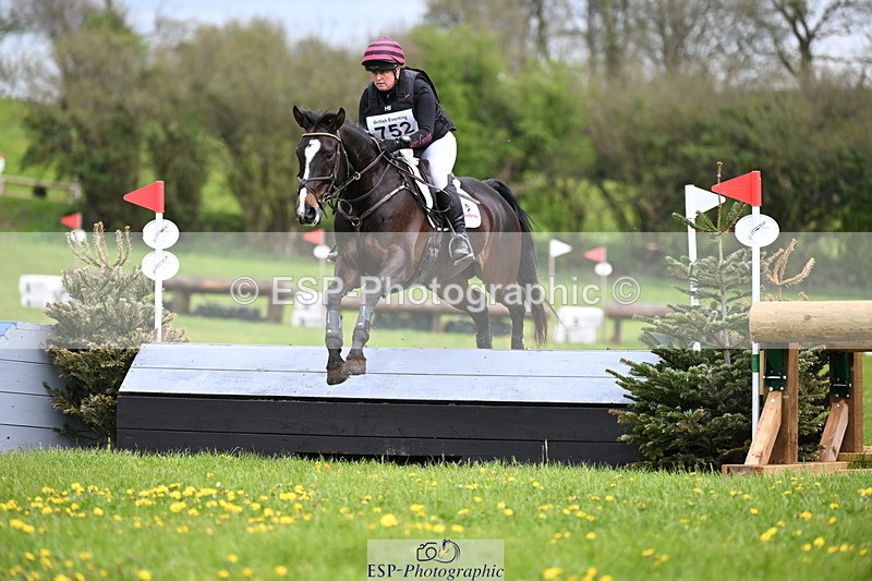 250419-145355-12569 - 752-Lizzie.Luxton-SHANNONDALE.LUIGI