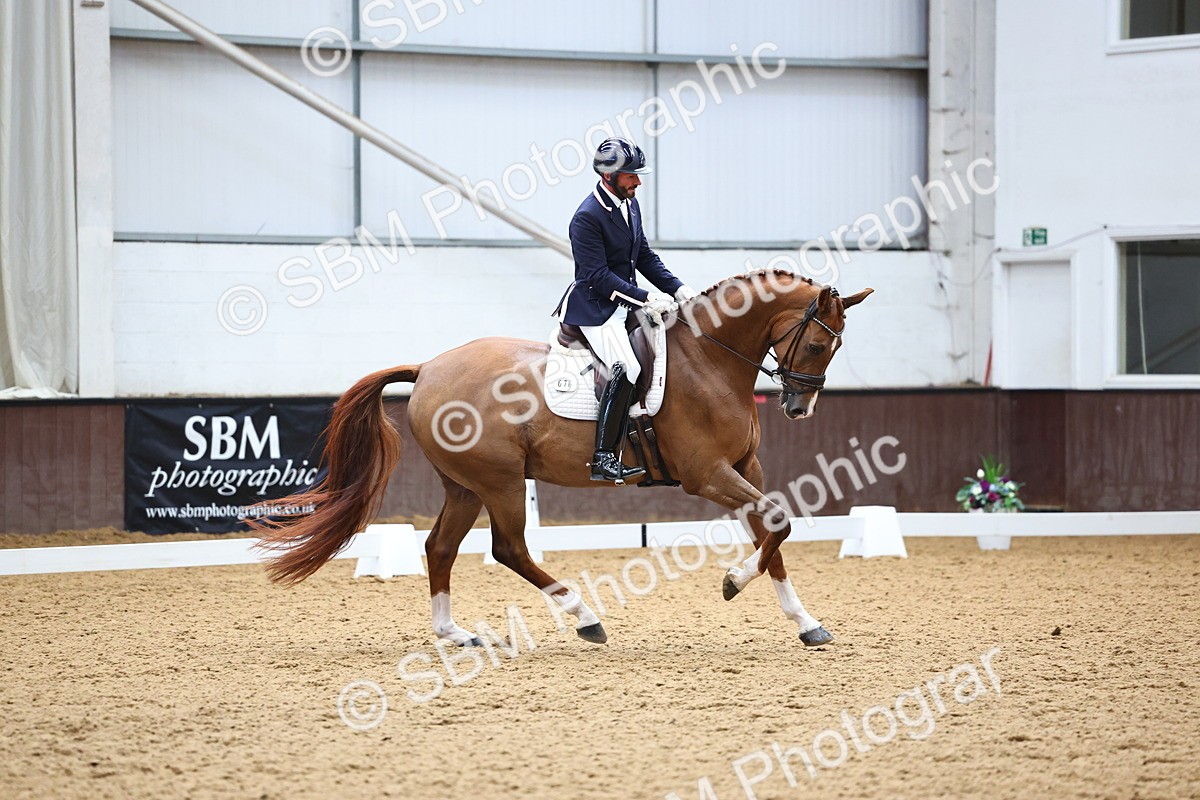 SBM_006375 - Class 5 - novice 6 - 12.04-13.07