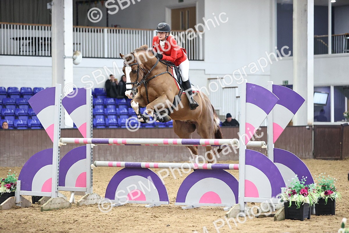 SBM_003899_Class 10 - Senior Newcomers - 110m Open - Pheobe