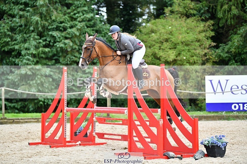 240712-112226-32972 - Cls 137 British Novice and 90cm Open