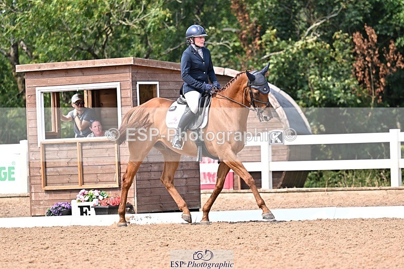 250816-141649-05315 - 142-Emma-Jane.BrownLord.in.Red