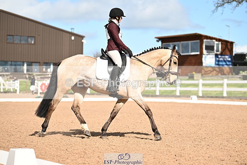 240324A-131254-03574 - Novice 27, 12.30 to 13.50