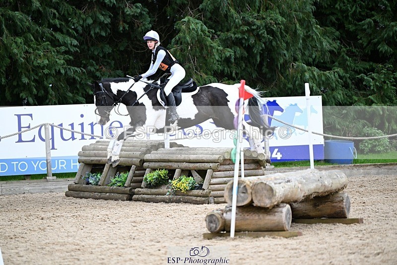 241117-141745-04506 - Cls 3 90-95cm 14.00 to 15.00