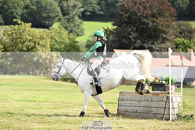 240825X-102131-31318 - 70cm XC 10.00 to 11.00