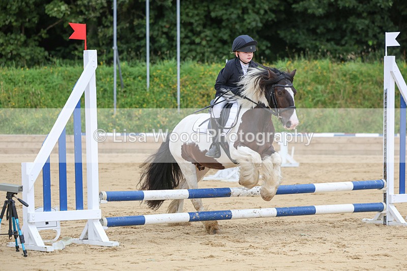 3E7A2079 - Class 2: 50cm Restricted