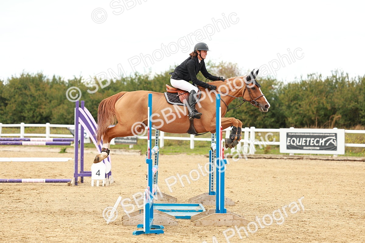 SBM_001628 - Class 4 - Senior Newcomers - 1.10m