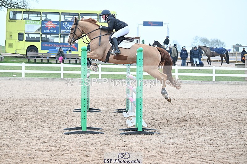 240113A-141158-02277 - Cls 13 Foxhunter and 1.20m Open