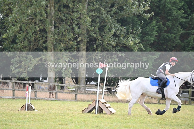 WJ6_1575 - 60cm XC Time 13:22 to 13:53