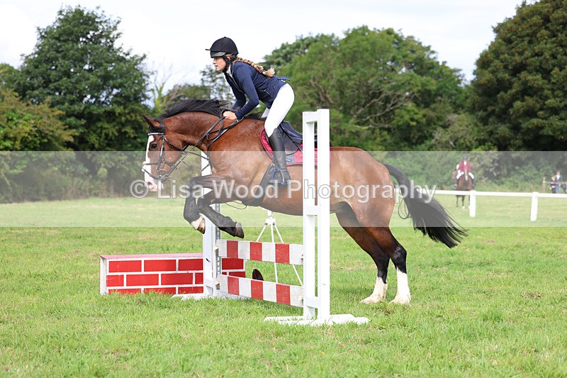 3E7A5687 - Class 2: 70cm Juniors and Seniors