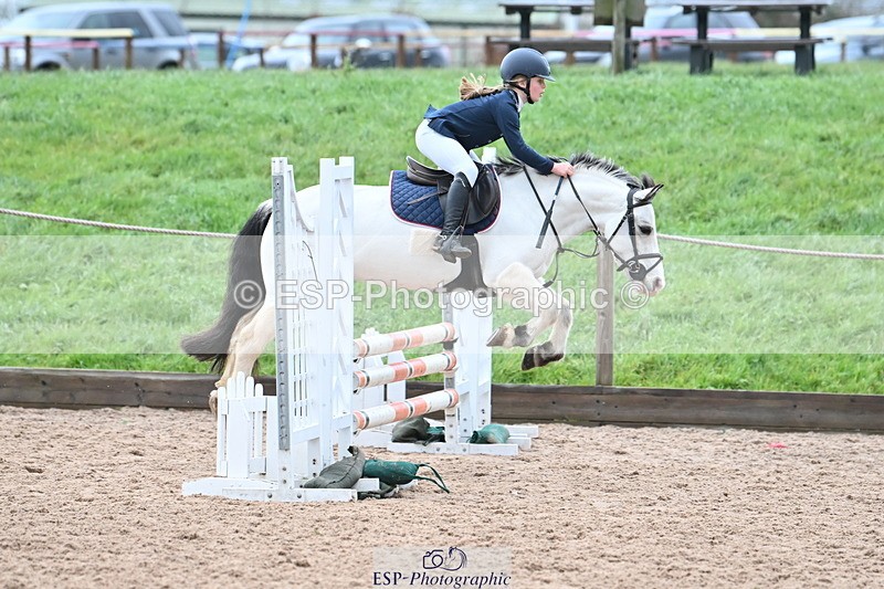 231203A-131601-01320 - Cls 23 Stepping Stones 128cm & 138cm