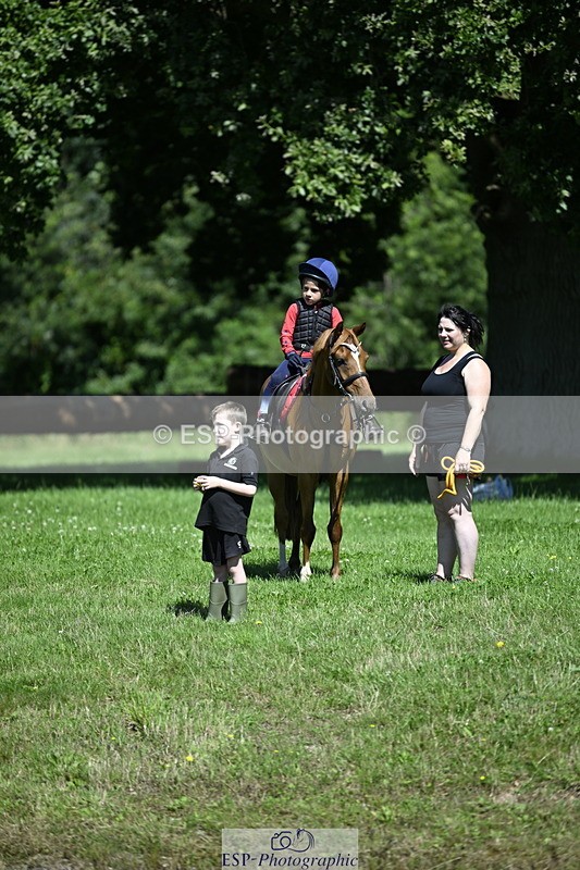 240728B-110950-01143 - Gemma's Group XC