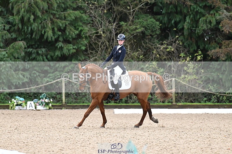 251023A-101116-01450 - B-127-Jessica.McCaldin