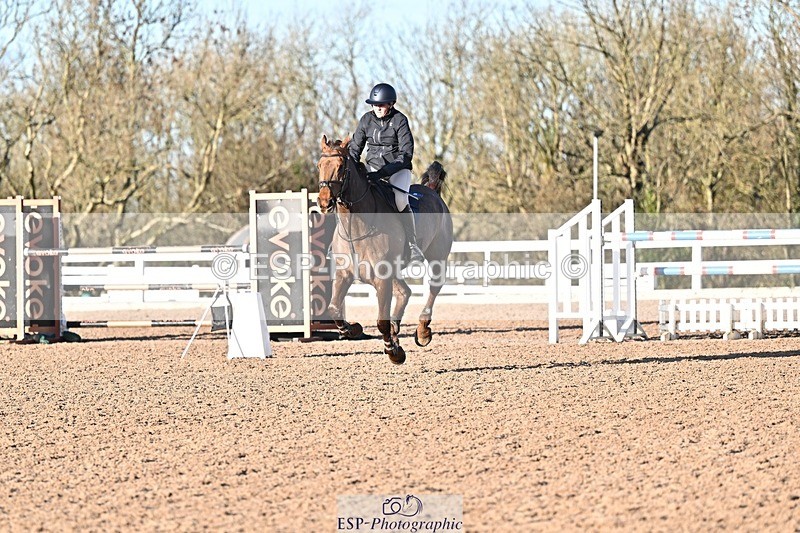 251203-135600-00751 - Cls 5 Foxhunter and 1.20m Open