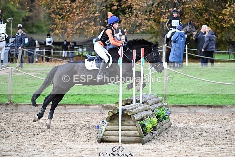 241117-102325-03105 - Cls 2 80-85cm 10.20 to 11.20