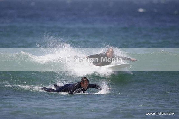 SU 300509 15 - Surf May 09