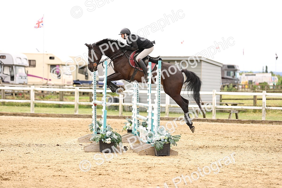 SBM_003346 - Class 21 - Senior Newcomers - 1.10m